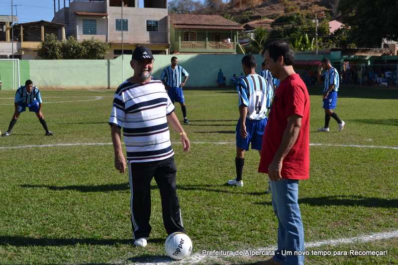 Notícia - Empates predominam no Campeonato Municipal de Futebol