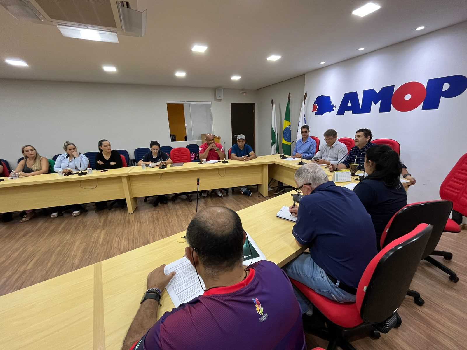 PROMOVOL EVENTOS e LIGA METROPOLITANA DE FUTSAL DE MARINGÁ: FUTEBOL - AMAPÁ  - AMAPAENSE