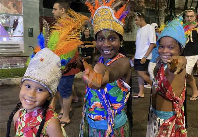 blocos afro; afoxé; carnaval cultural