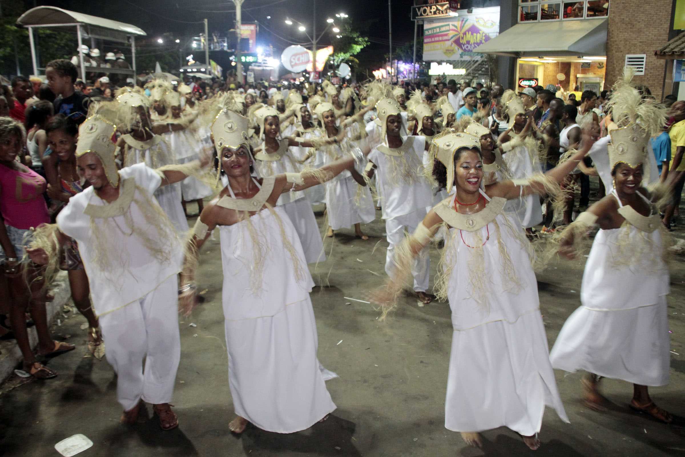 Portal da Transparência de Ilheus - Tradicionais blocos levaram para Ilhéus  Folia antigas músicas