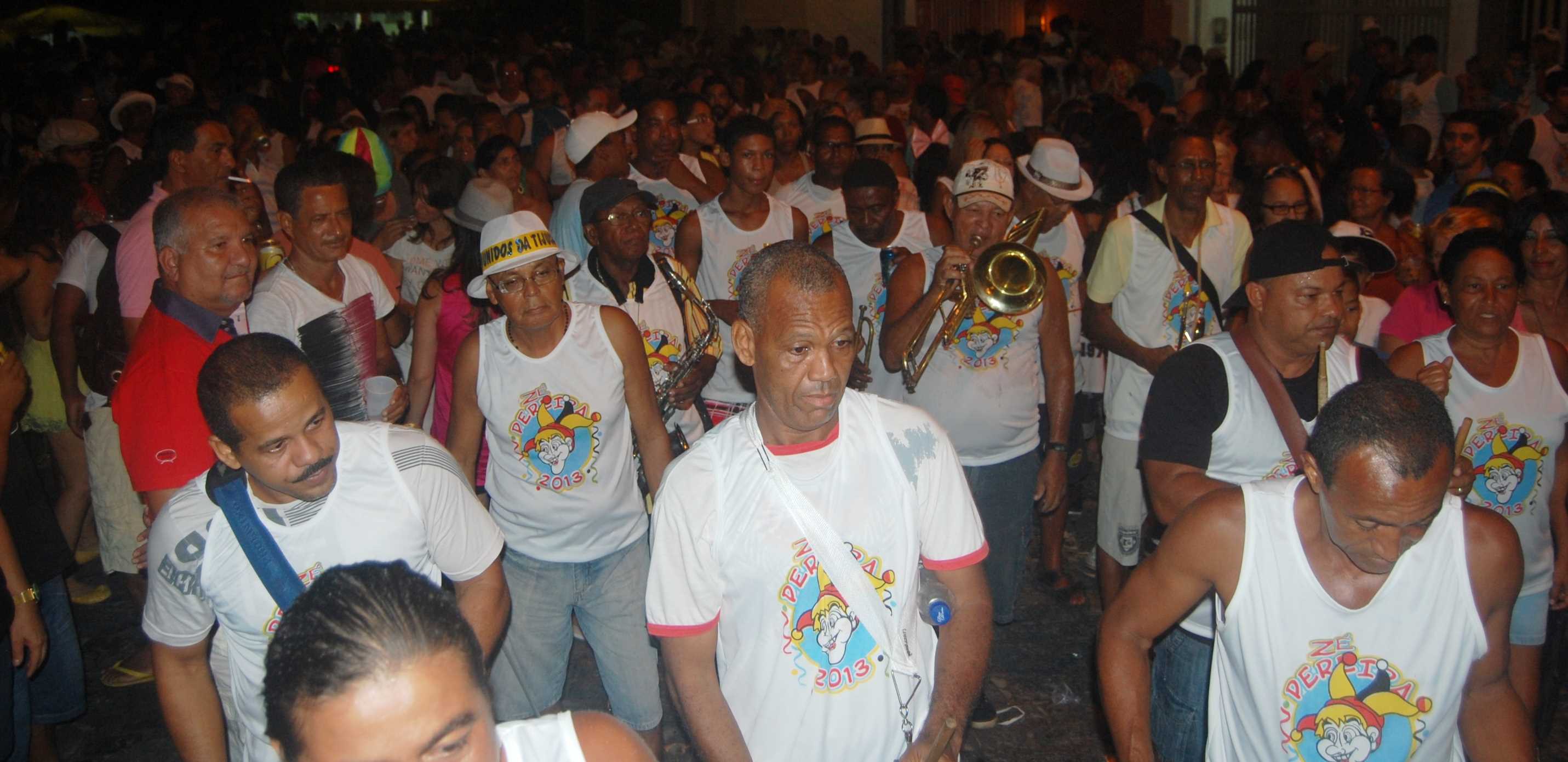 Portal da Transparência de Ilheus - Tradicionais blocos levaram para Ilhéus  Folia antigas músicas