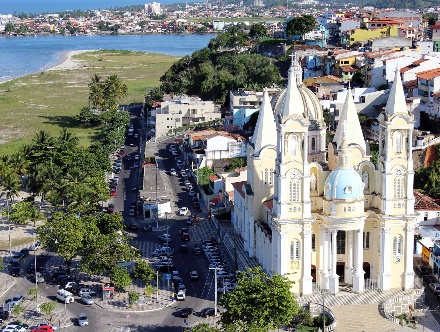 Prefeitura Municipal de Ilhéus - Prefeitura de Ilhéus define horário de  expediente nos dias de jogos do Brasil na Copa do Mundo 2022