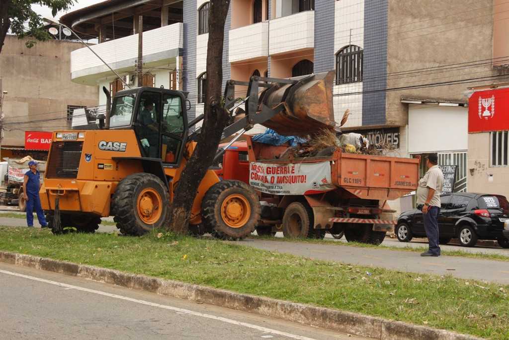 Prefeitura Municipal de Ipatinga - Toneladas de lixo são