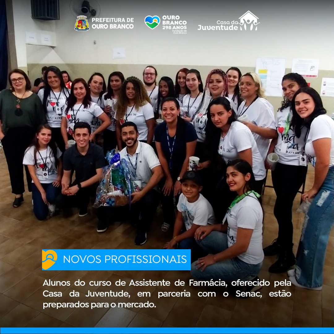 Prefeitura de Ouro Branco entrega fardamento para todos os alunos