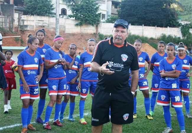 Um ano de glórias para o futebol feminino do Centro Olímpico, Secretaria  Municipal de Esportes e Lazer