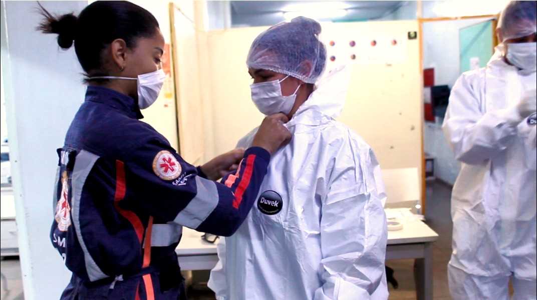 Técnico em enfermagem do SAMU explica que tomar água gelada ou sorvete